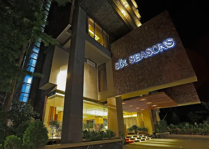 Six Seasons Hotel